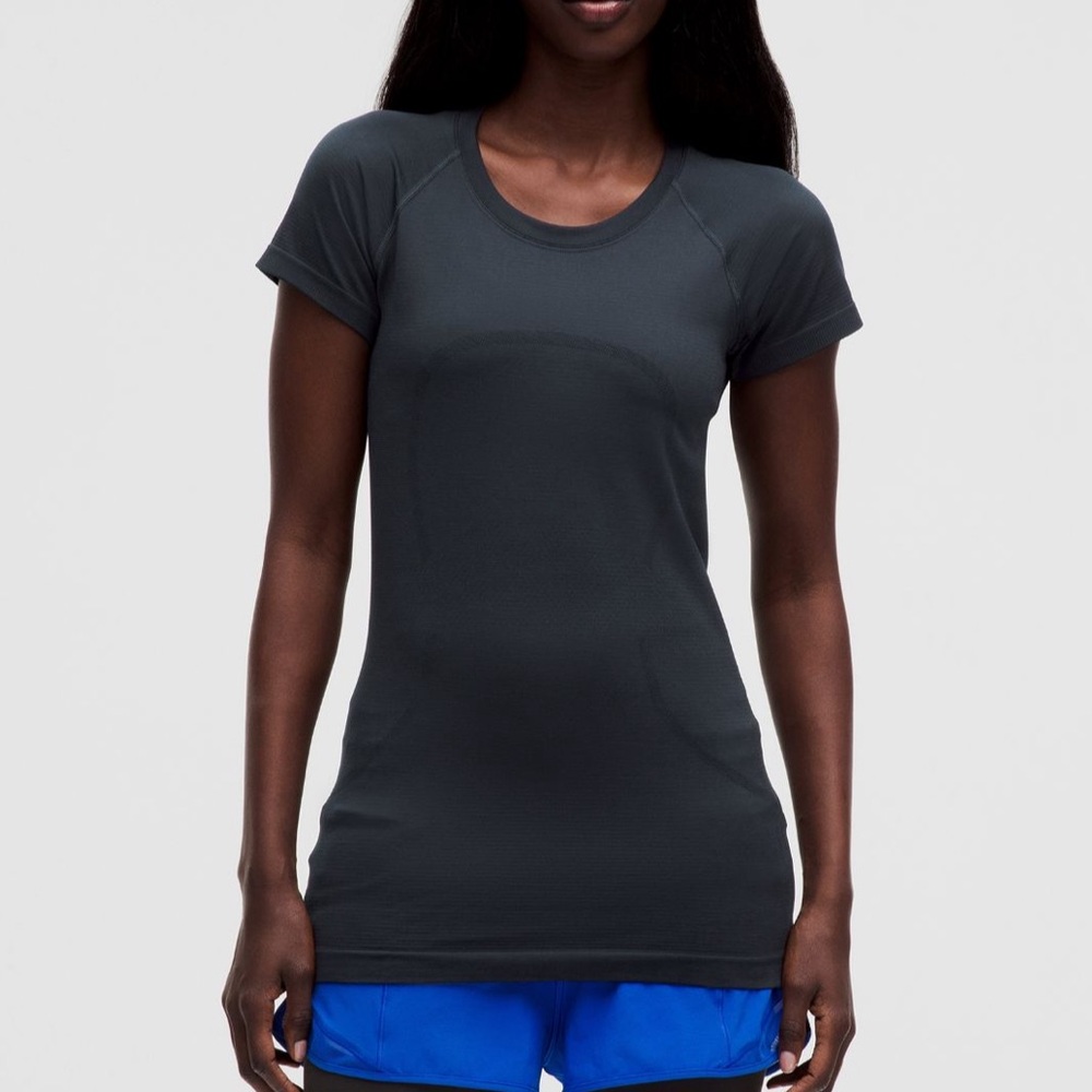 Lululemon Swiftly Tech Short Sleeve Crew Shirt Sz 6
